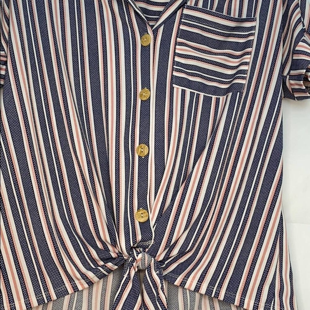 Faith & Joy Pink & Navy Front Tie Short Sleeve Top - Picture 3 of 9